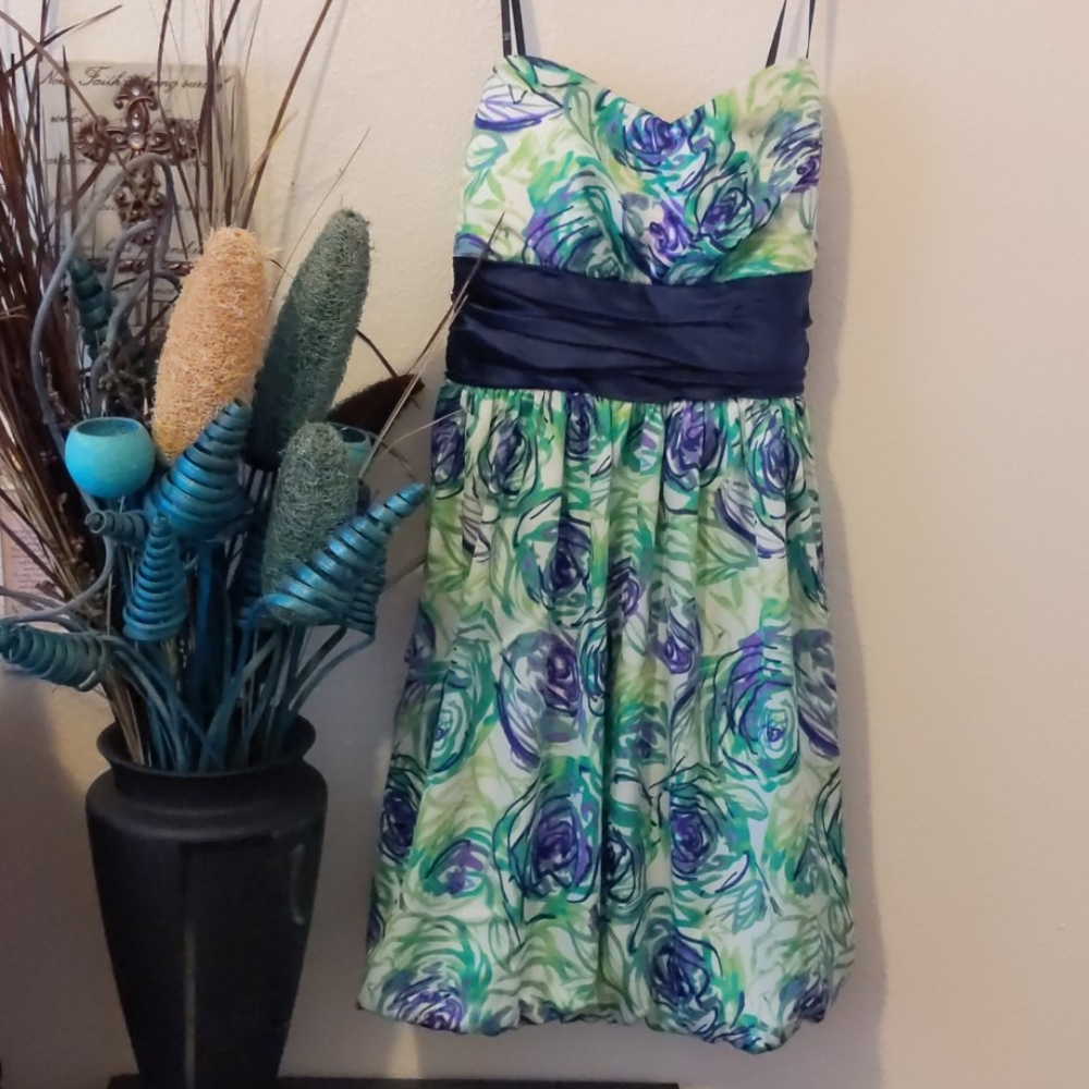 Sexy & flirty strapless dress